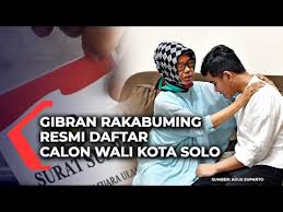 Teguh mencoblos di tps 14 baluwarti pasar kliwon solo. Breaking News Gibran Rakabuming Maju Pilkada Solo 2020 Youtube