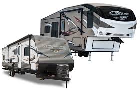 Painting a fiberglass rv is, at first, labor intensive as you prep the exterior for priming and painting. Aluminum Vs Fiberglass Rv Siding What S The Difference Good Life Rv