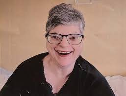 Beth Goldman's Instagram, Twitter & Facebook