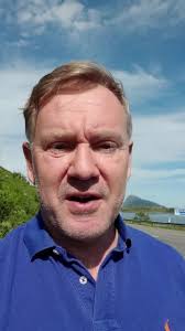 Lofoten bader i sol 🌞, Mange turister på veiene. Vi beveger oss nå over  fra Vestvågøy til Vågan kommune i Lofoten. Vi besøker Svolvær, Sortland og  Andenes i Vesterålen i dag., Fortsatt god og ...