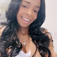 Alissa Waters's Instagram, Twitter & Facebook