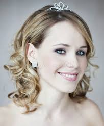 Wedding Hairstyles For Medium Length Hair Shoulder Length Wedding Hairstyle With Tiara Short Wedding Hair Shoulder Hair Medium Length Hair Styles