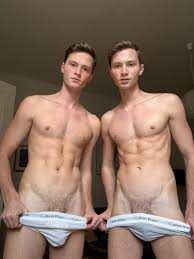 Unos twins muy twinks