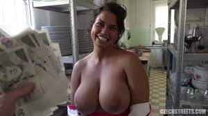Curvy latina MILF cant take her eyes off my money  Xozilla.com