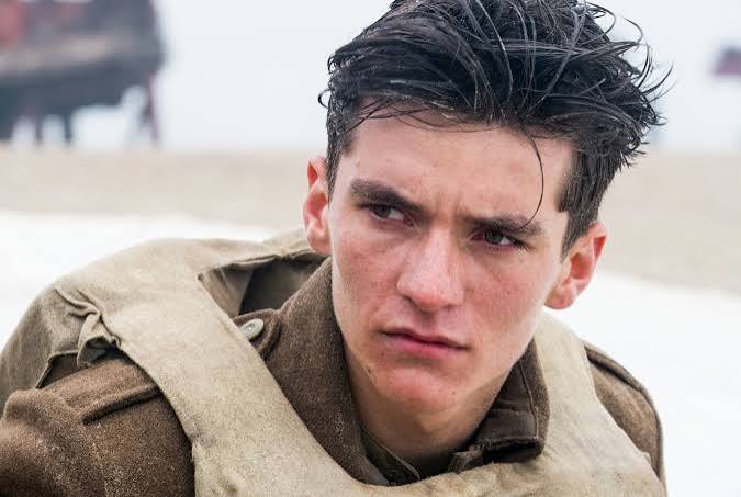 Dunkirk turns a WWII battle into a symphony. It's Christopher Nolan's  masterpiece. | Vox