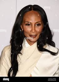 Eva anderson hi-res stock photography and images