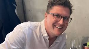 Jeffrey heeft buitenlandse rekeningen om rente