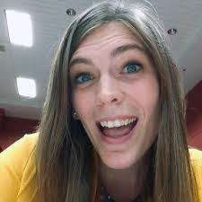 Courtney Croy's Instagram, Twitter & Facebook