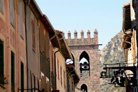 Histoire, patrimoine, lieux de visite incontournable, bonnes adresses pour votre séjour… Villefranche De Conflent Les Plus Beaux Villages De France