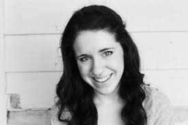 Mariah Archer's Instagram, Twitter & Facebook