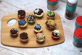 Yields about 60 mini cupcakes. Mini Cupcakes For Mini Bakers Dr Oetker Soph Obsessed