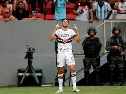 Você concorda com a saída de hernanes do spfc? Te4gh3kkbbk29m