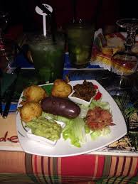 Beignet De Pomme De Terre Guacamole Boudins Noir Cuisine Antillaise La Canne A Sucre Sur Lil Beignet Pomme De Terre Cuisine Antillaise Beignet Aux Pommes