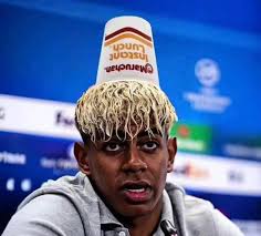 Ojo a lo que dice ARCHIVO VAR.