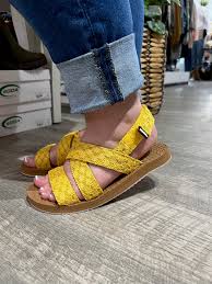 Muk Luks Womens Gigi Crochet Slide Sandal : Target