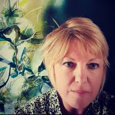 Emma Archer's Instagram, Twitter & Facebook