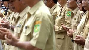 Pemerintah kabupaten (pemkab) bojonegoro bekerja dari rumah atau work from home (wfh). Sanksi Menanti Asn Jatim Yang Keluar Kota Saat Libur Imlek Surabaya Liputan6 Com