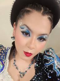 #makeup : @𝓜𝓪𝓚𝓮 𝓤𝓹 𝓔𝓿𝓪𝓷𝓰𝓱𝓮𝓵 #locodeamor♥️😍 #amaru #caporales  #musicaboliviana❤️💛💚 #carnavaldeoruro🇧🇴  #paratiiiiiiiiiiiiiiiiiiiiiiiiiiiiiii #fypp #caporalita #abicitaaa💋