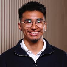 Representing the 🟢⚪️ at the NCAA Career in Sports Forum Eddie Cisneros,  former Titan football all defensive back, was one of 150 student-athletes  across all NCAA Divisions chosen to participate in the #