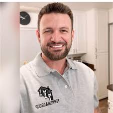 Looking for an interior designer to help me decorate/update a bathroom.