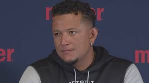 Detroit Tigers fans rejoice as Miguel Cabrera reaches his historic  milestone of 3,000 hits