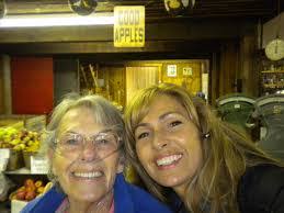 Maureen Patti's Instagram, Twitter & Facebook