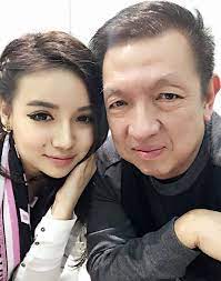(i have wechat for reasons but my chinese is awful). What Singapore Tycoon Peter Lim Can Teach Us About Wealth