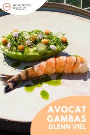 Avocat Gambas Par Glenn Viel Avocat Delicieux Faire Des Croutons