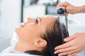 Non si tratta di un prodotto riservato alle donne, anche gli uomini possono, e … Come Utilizzare L Acqua Di Riso Fermentata Per Avere Capelli Piu Lucidi E Setosi Donnad