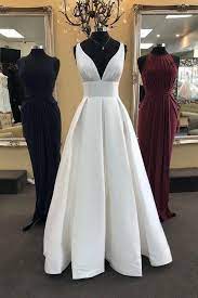 127 Awesome Simple Wedding Dresses For Cute Brides Page 31 White Evening Dress Wedding Dresses Satin Prom Dresses Long