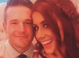 In the black and white photo, chelsea and cole are feeding one another a piece of cake. Chelsea Houska See All The Photos From Her Second Wedding The Hollywood Gossip