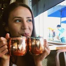 Abby Melo's Instagram, Twitter & Facebook