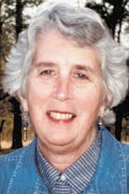 Elaine Hammer's Instagram, Twitter & Facebook