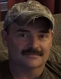 Daniel Parham's Instagram, Twitter & Facebook