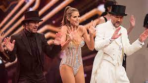 Die kandidatinnen bei „germany's next topmodel, moderiert von heidi klum, erfüllen rollenmuster. Germany S Next Topmodel Mit Heidi Klum Gntm Hinterlasst Narben Auf Der Hirnrinde Der Spiegel