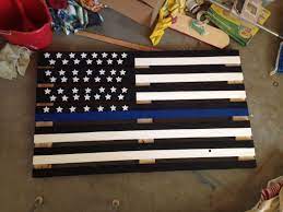Thin Blue Line Pallet Flag Blue Pallets Pallet Flag Pallet Crafts