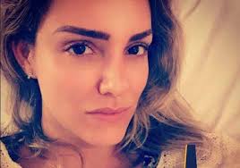 Según indica el parte policial, nayara cayó desde el piso 12 de un edificio en las condes. Abfy64clndmbdm