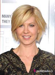Pin By Natalie Killian On Hairstyles Hair Styles Hairstyle Virtual Hair Makeover