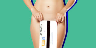 Tout savoir sur le gommage corporel naturel. Reussir Son Epilation Du Maillot Techniques Et Gestes Cosmopolitan Fr