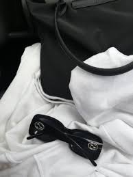 Aesthetic Black White Gucci Sunglasses Hoodie Sewatshirt Longchamp Bag Lether Ootd Outfit Idea School Autumn Black Aesthetic Longchamp Bag Gucci