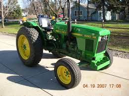The john deere 750 is a 2wd or 4wd compact utility tractor from the 50 compact series. John Deere 750 Picture 9 Reviews News Specs Buy Car