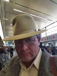 When did people stop dressing up in public?