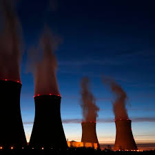 Fessenheim ist das älteste atomkraftwerk frankreichs. Atomkraft In Frankreich Behorde Will Laufzeit Fur Alteste Akw Auf 50 Jahre Verlangern Der Spiegel
