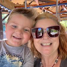 Hello, I'm Linda and something to know about me is I was aF/A for AA for 35  years and been retired since 2004. I only travel full fare because I have  had