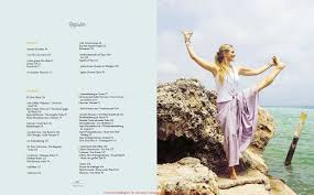 Live morning yoga flow weekly intention setting starting now yogagirl.com. Yoga Girl So Findest Du Freiheit Und Innere Balance Brathen Rachel Thiele Sabine Amazon De Bucher