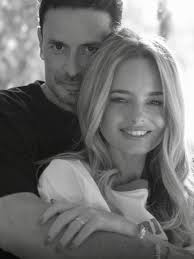 אמא שלי. אני אוהבת אותך. את אמא וסבתא חלומית . ואם החלום שלך הוא לטוס  ללפלנד אני איתך❄️🧚‍♀️🙏תודה שאת אמא שלי. המילים קטנות וההתרגשות וההודיה  היא גדולה . שאלוהים ישמור לי עליך