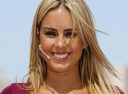 14 años después, la bailarina maura rivera reestrenó en rojo una de sus presentaciones más recordadas en el programa: Asi Lucia Ex Chica De Rojo Maura Rivera Cuando Era Una Nina Bailarina Comparte Fotos Guioteca