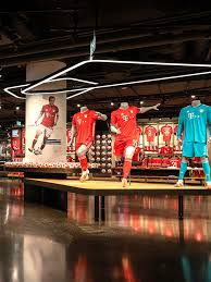 Allianz arena is the first stadium with a full colour changing exterior & home stadium of fc bayern munich in 2005. Allianz Arena Fc Bayern Store