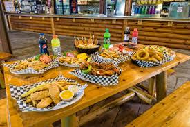 Margaritaville resort gatlinburg is a 4 star hotel located at 539 parkway in gatlinburg. Roaring Fork Snack Bar In Gatlinburg Westgate Smoky Mountain Resort Water Park