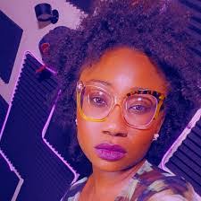 Sheila Mahan's Instagram, Twitter & Facebook